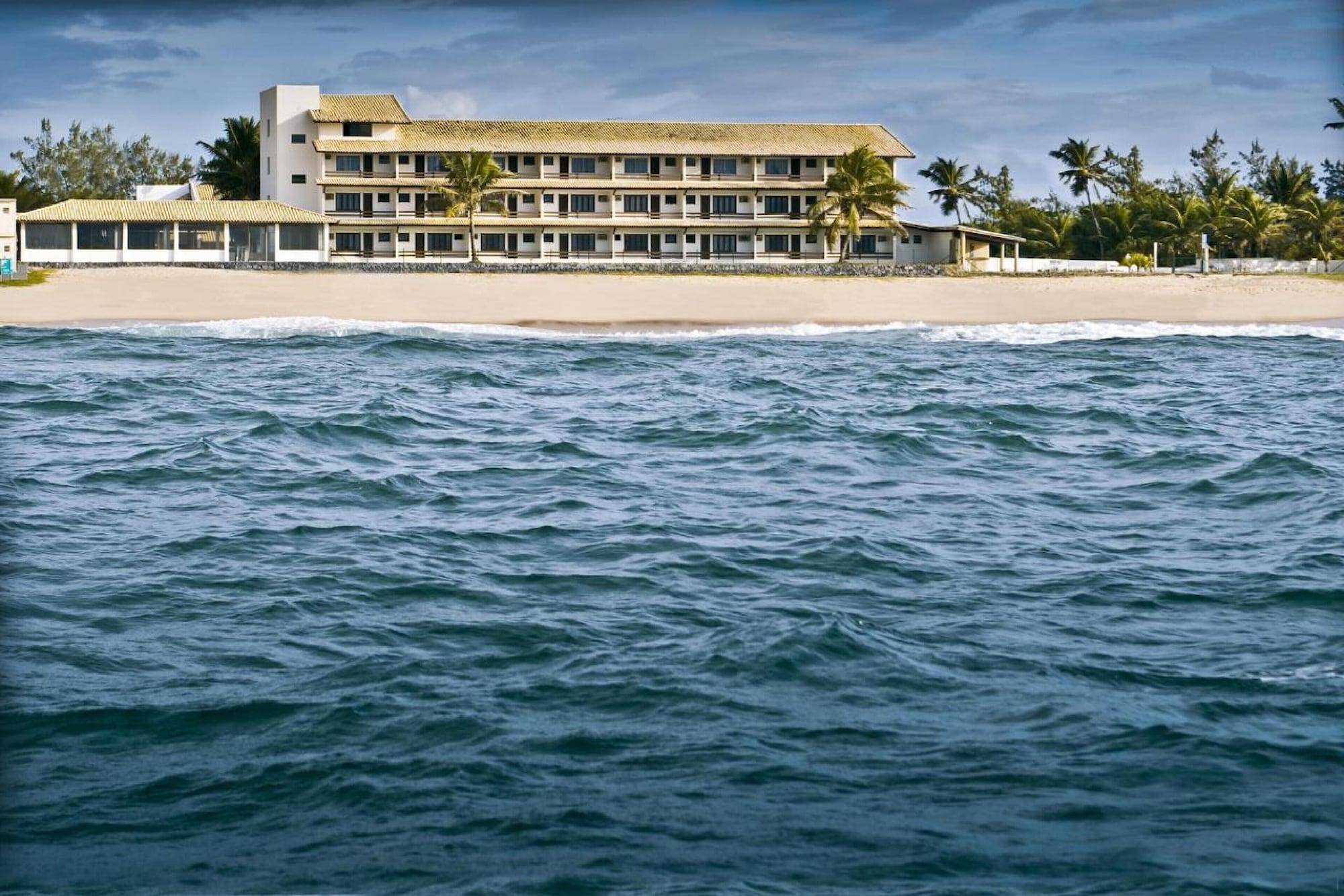 Oyo Hotel Arembepe Beach Hotel, Camacari Exterior foto